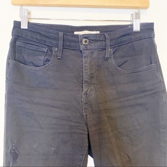 Levi's Black 721 High Rise Distressed Raw Hem Skinny Jeans 27 - Picture 3 of 10